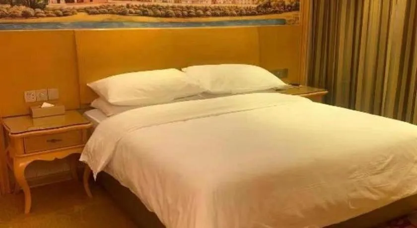 Bed in Vienna Hotel Tianjin 5th Avenue Youyi Road Cultural Center Metro Station