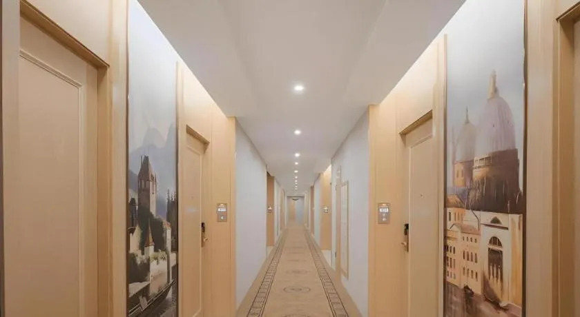 Vienna Hotel Shanghai Hongqiao Hub National Exhibition Center Huqingping Road