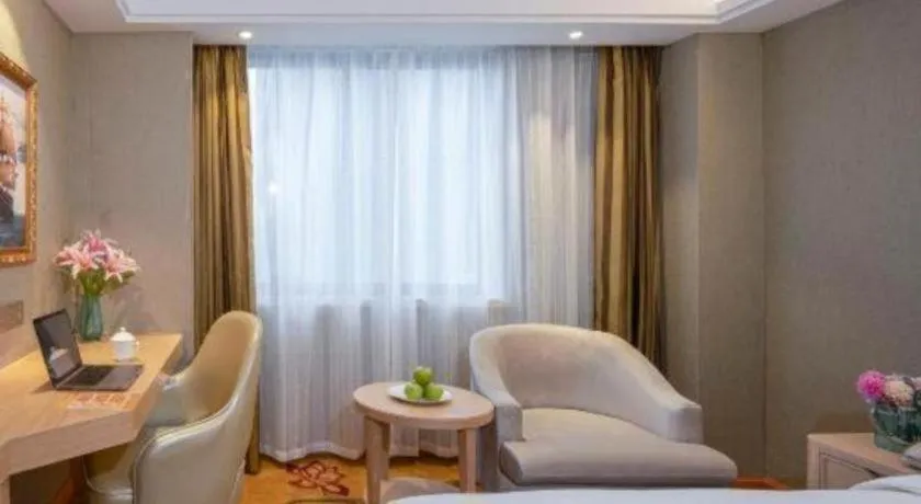 Vienna Hotel Anhui Huainan Railway Station