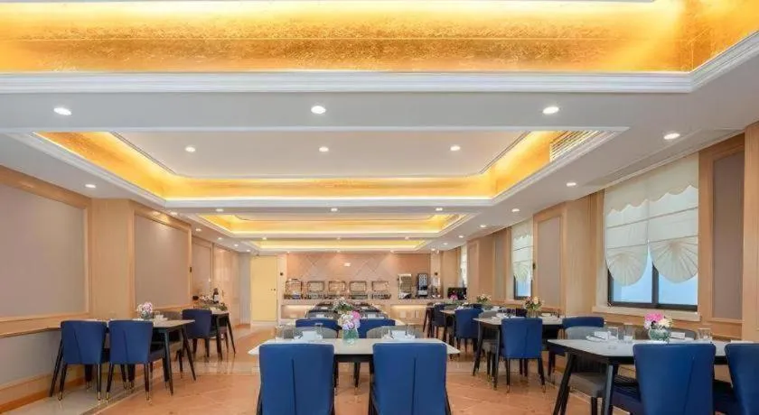 Vienna Hotel Anhui Huainan Railway Station