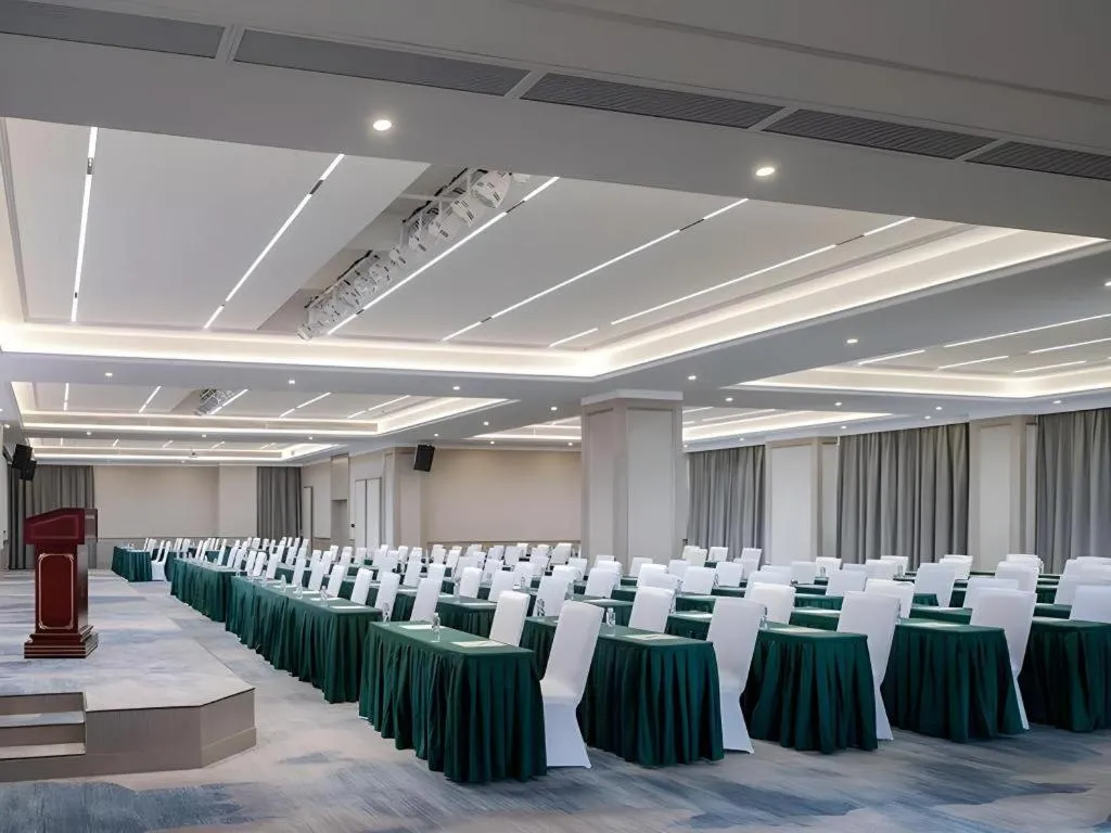 Venus Royal Hotel Guangdong Zhongshan Dongfeng Center