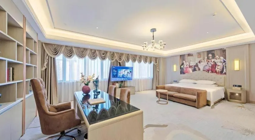 Bed in Venus Royal Hotel Guangdong Zhongshan Dongfeng Center