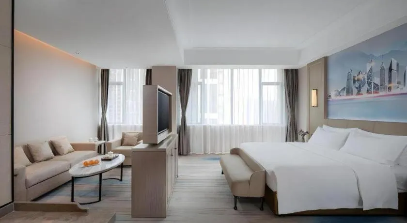 Bed in Venus Royal Hotel Guangdong Zhongshan Dongfeng Center