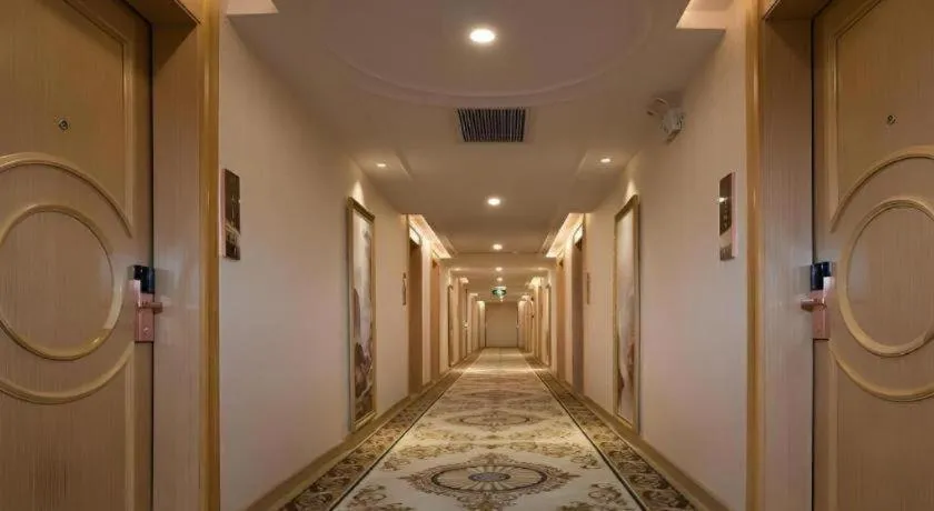 Vienna Hotel Guangdong Huizhou Huabianling Square