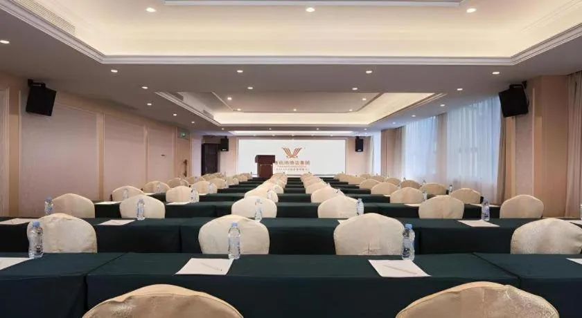 Vienna Hotel Guangdong Huizhou Huabianling Square