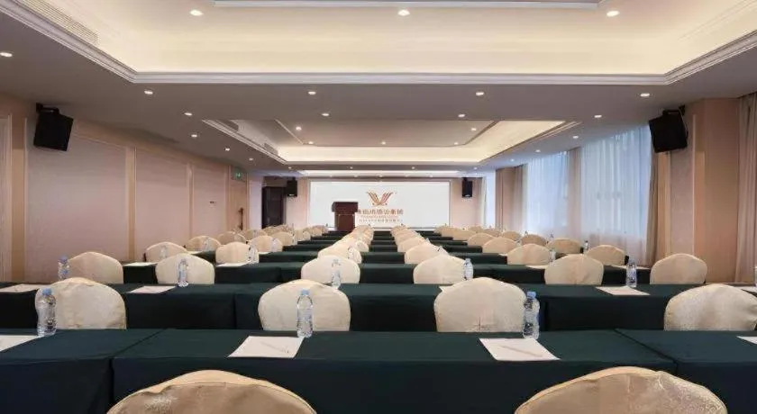 Vienna Hotel Guangdong Huizhou Huabianling Square