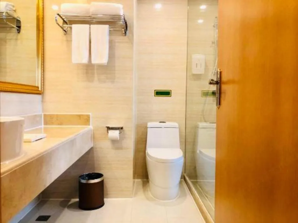 Vienna Hotel Guangxi Yulin Rong County Guinan Road