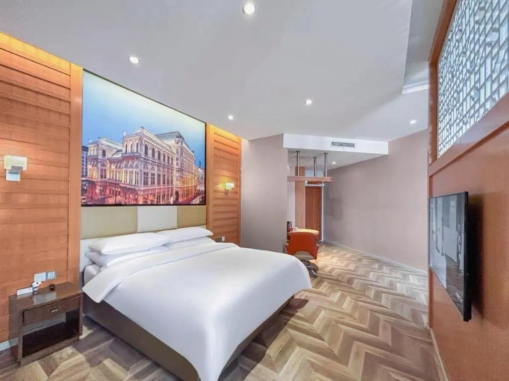 Bed in Vienna Hotel Chengdu Exhibition Center In Time City