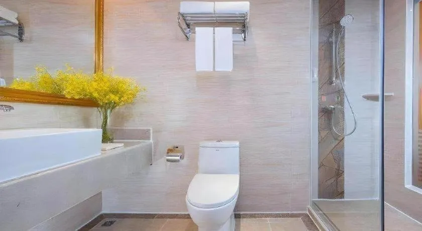 Vienna Hotel Shenzhen Pingdi Huancheng South Road