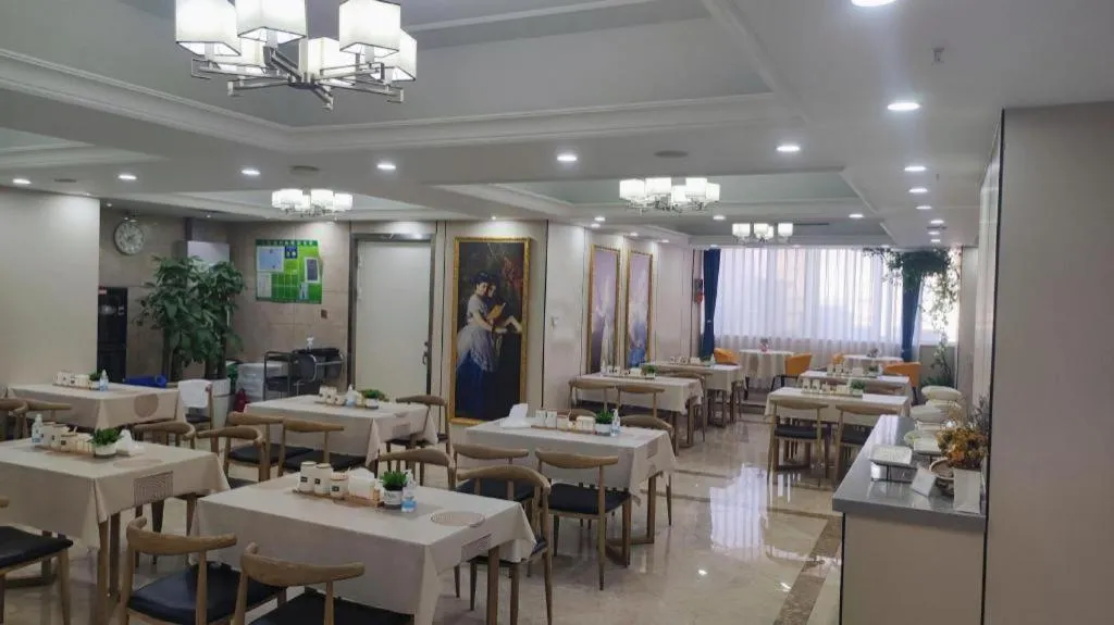 Vienna Hotel Shandong Laizhou Langhu International Plaza