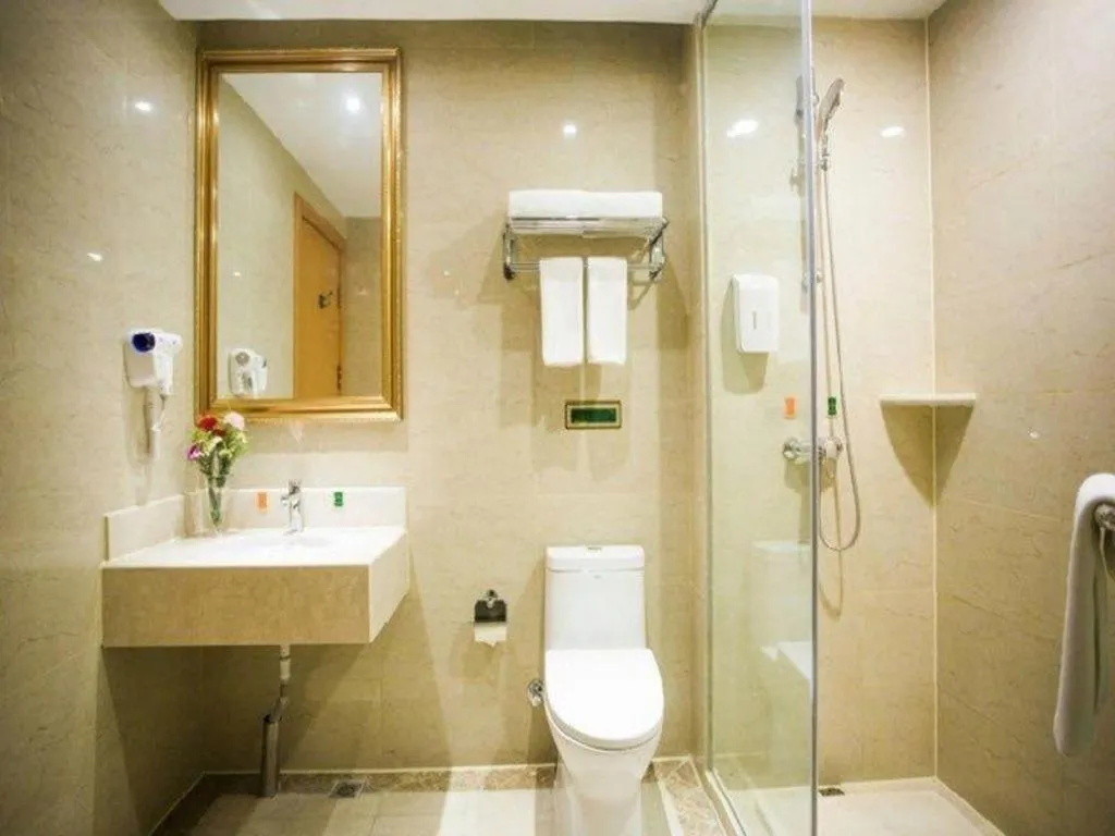 Vienna Hotel Shandong Laizhou Langhu International Plaza