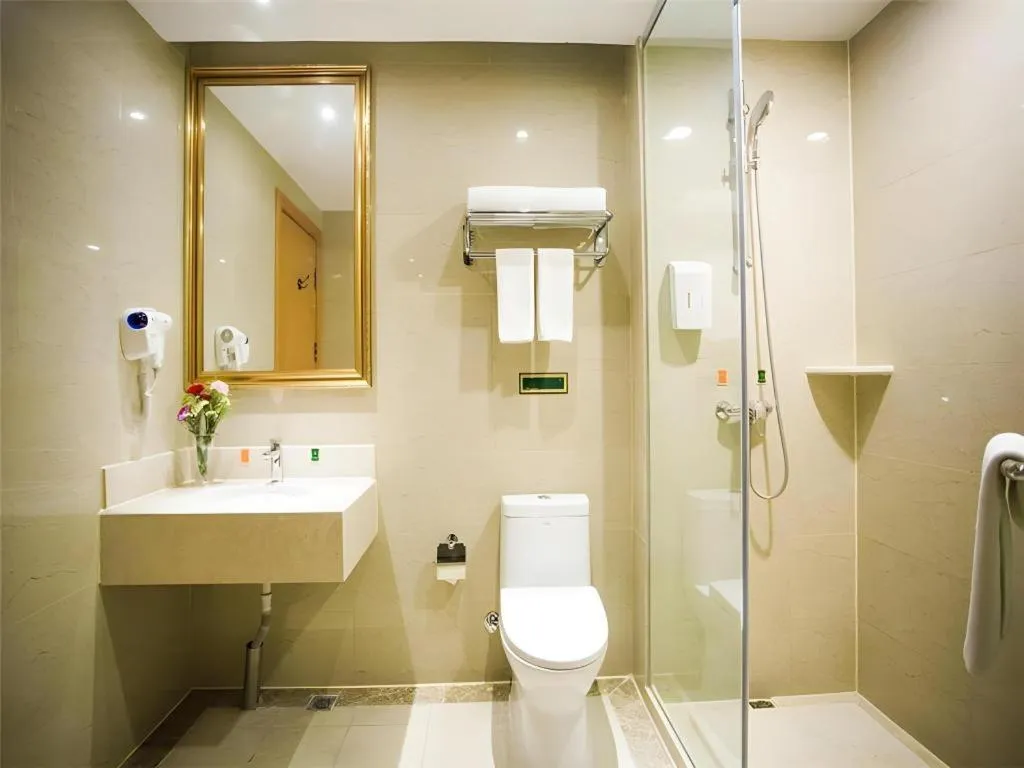 Vienna Hotel Shandong Laizhou Langhu International Plaza