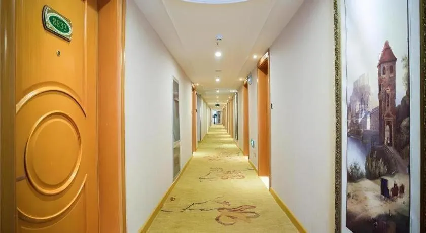 Vienna Hotel Shandong Laizhou Langhu International Plaza