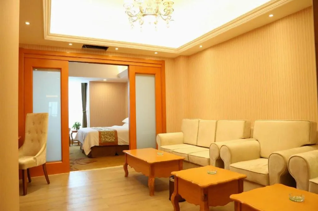 Vienna Hotel Shandong Laizhou Langhu International Plaza