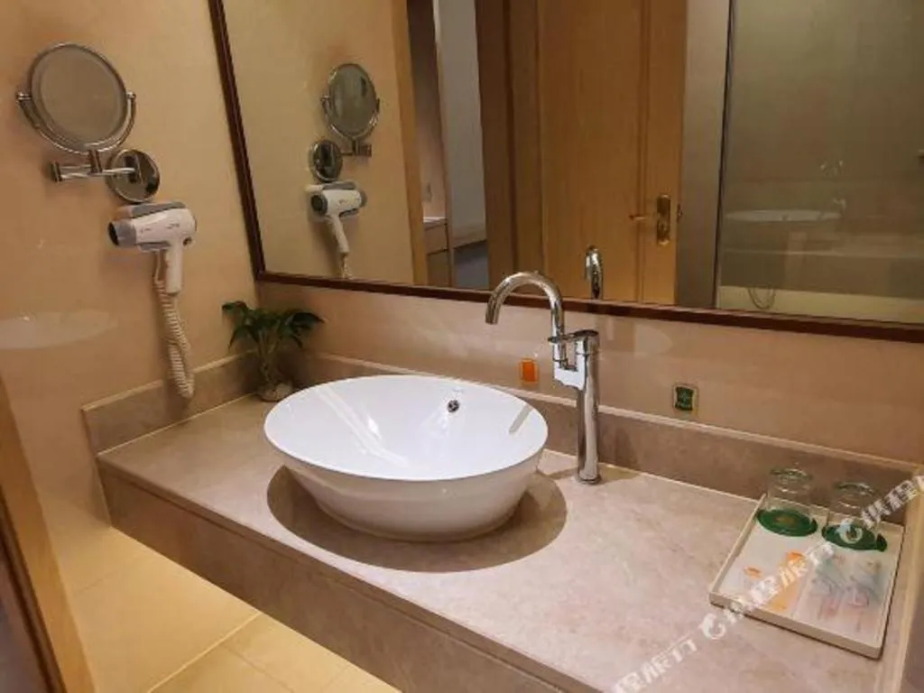 Vienna Hotel Guangdong Shaoguan Shaonan Avenue