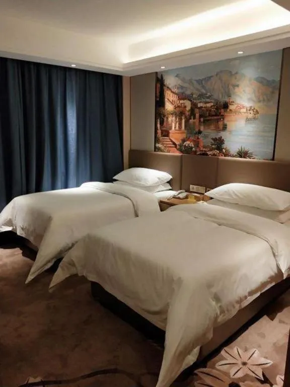 Bed in Vienna Hotel Shandong Qingdao Taidong Pijiu Street Liaoning Road