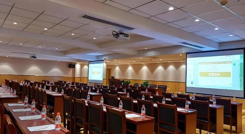 Vienna Hotel Shandong Qufu Sankong Landscape