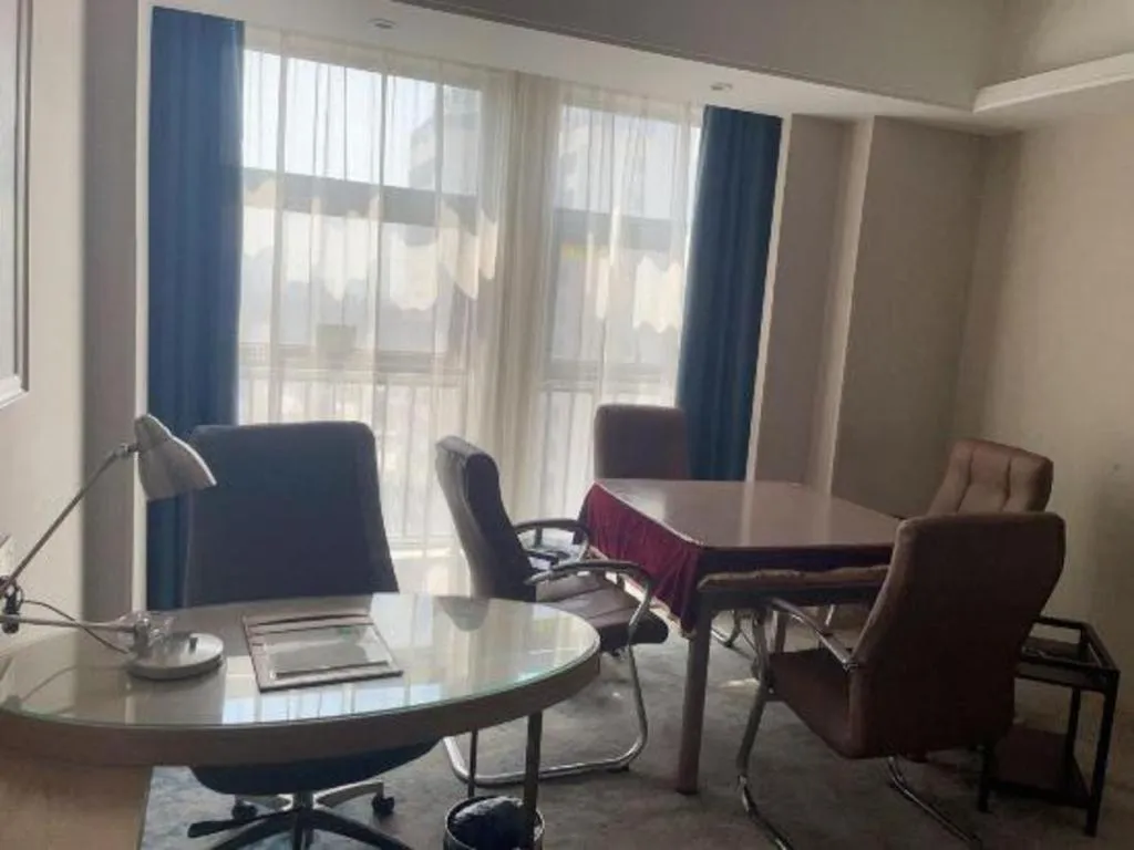 Vienna Hotel Shaanxi Hanzhong Central Square High-Speed Railway Station