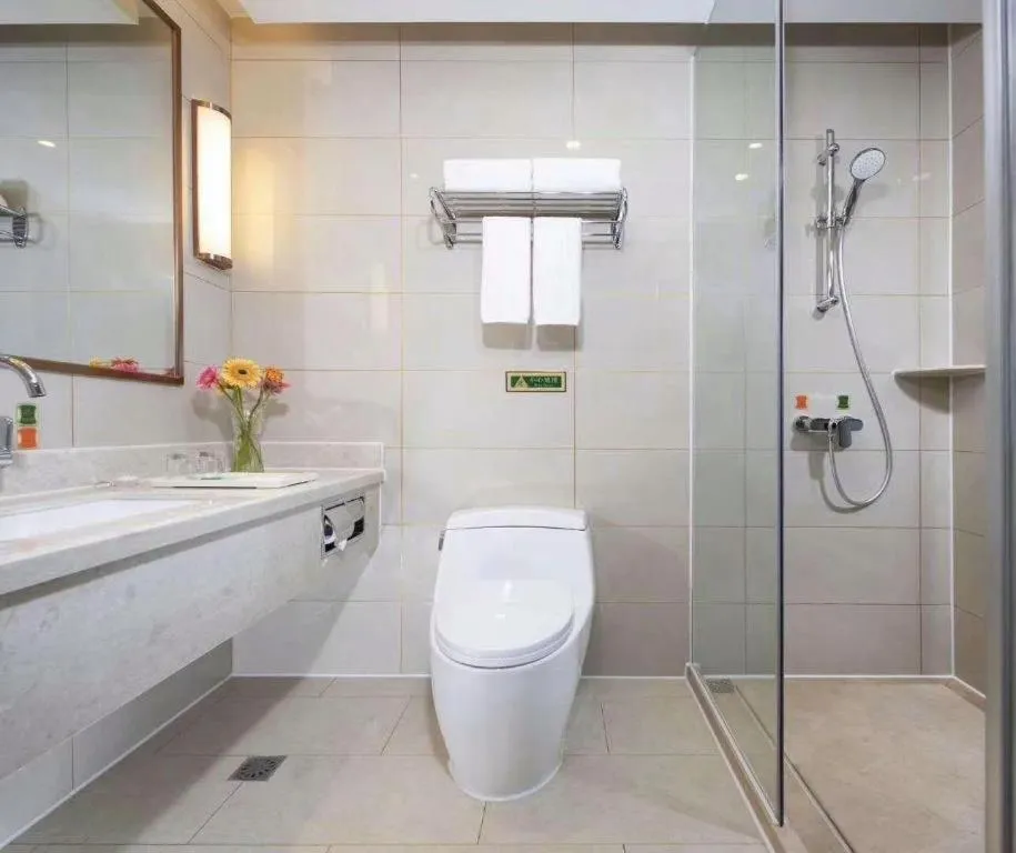 Vienna Hotel Shaanxi Hanzhong Central Square High-Speed Railway Station