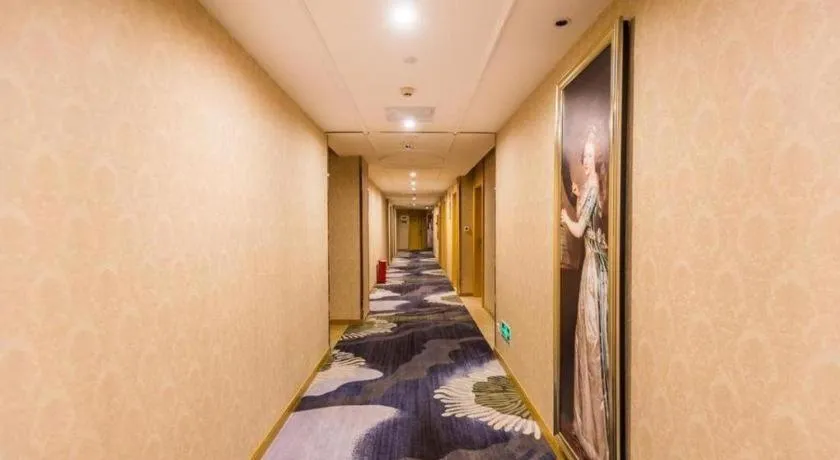 Bed in Vienna Hotel Guangzhou North Station Huaguoshan Metro Station