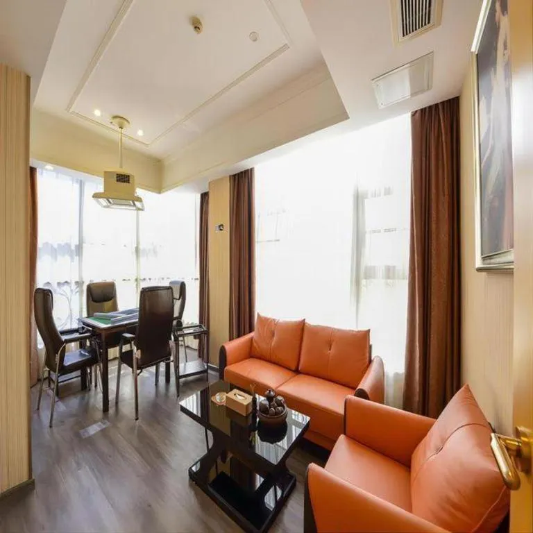 Vienna Hotel Guangzhou North Station Huaguoshan Metro Station