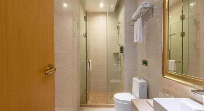 Vienna Hotel Guangzhou North Station Huaguoshan Metro Station