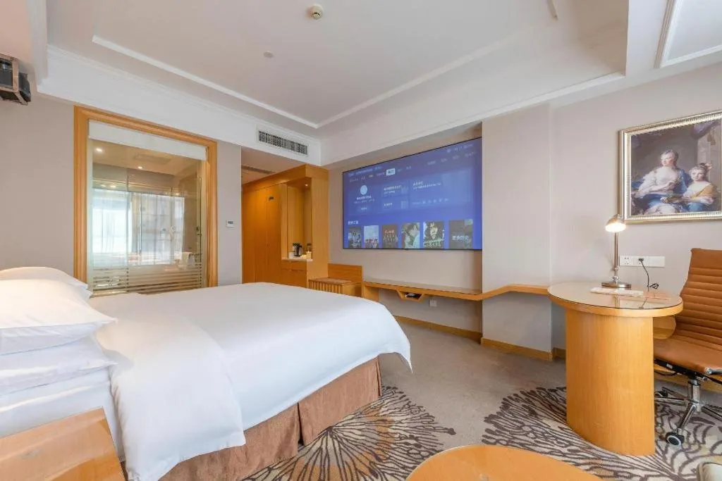 Bed in Vienna Hotel Guangzhou North Station Huaguoshan Metro Station