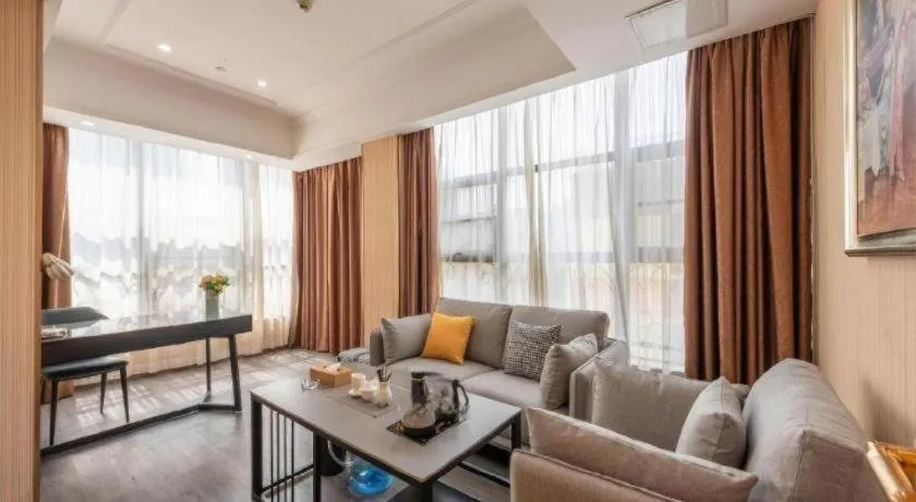 Vienna Hotel Guangzhou North Station Huaguoshan Metro Station