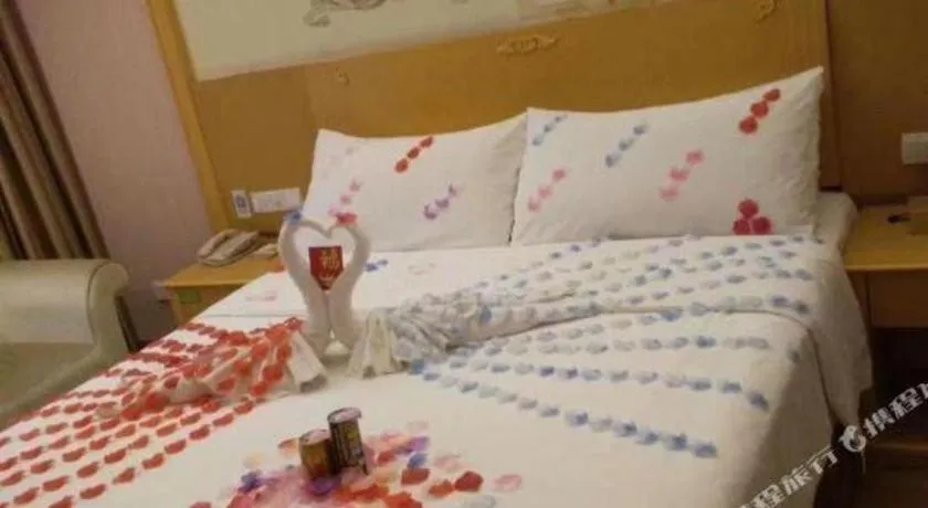 Bed in Vienna Hotel Guangdong Dongguan Zhongtang Qunying Road