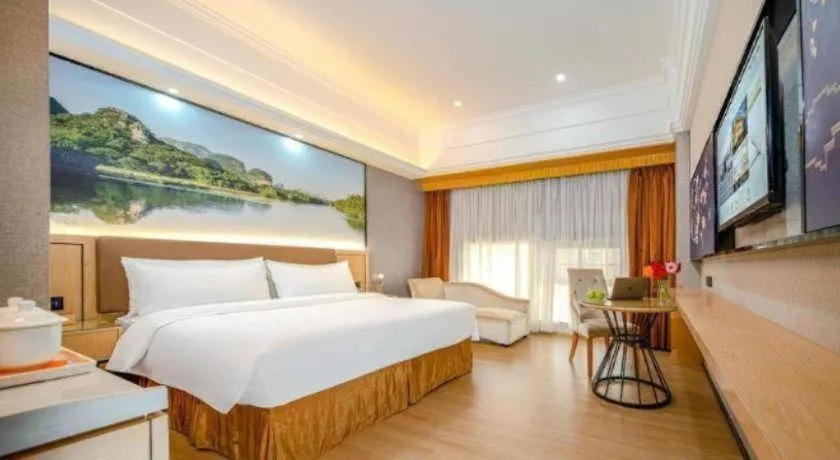 Bed in Vienna Hotel Guangdong Dongguan Zhongtang Qunying Road