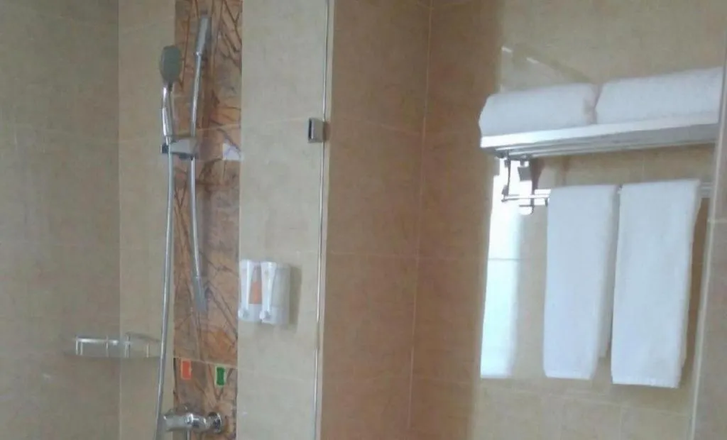 Vienna Hotel Hebei Tangshan Nanhu Park