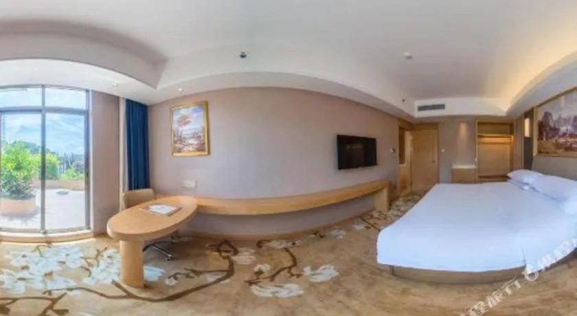 Bed in Vienna Hotel Guangdong Zhongshan South Area Passenger Station