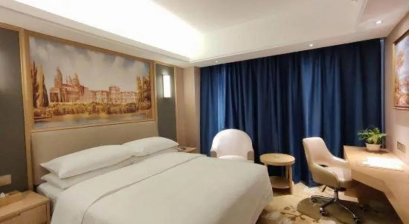 Bed in Vienna Hotel Guangdong Zhongshan South Area Passenger Station
