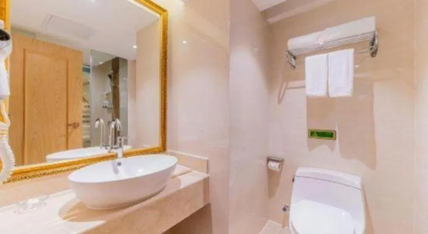 Vienna Hotel Guangdong Dongguan East Station