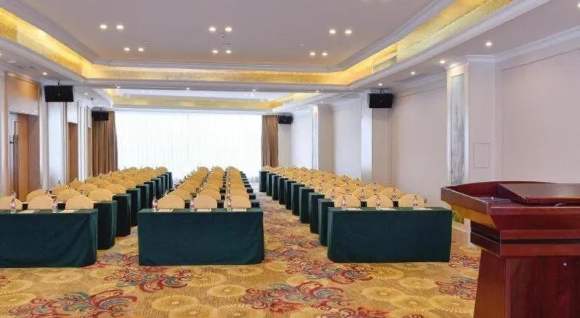 Vienna Hotel Guangdong Dongguan East Station