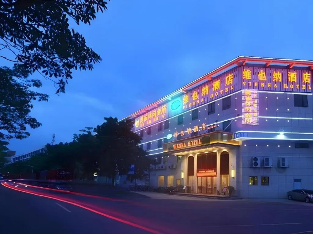 Vienna Hotel Guangdong Foshan Shunde Longjiang Material City