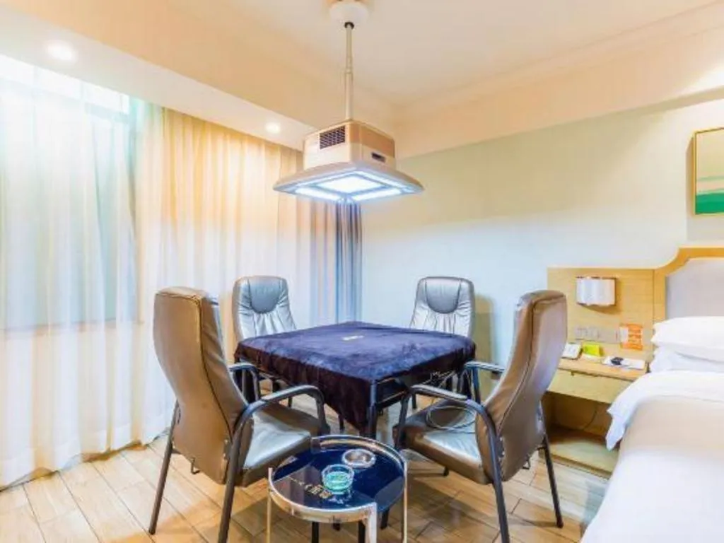 Vienna Hotel Guangdong Foshan Shunde Longjiang Material City