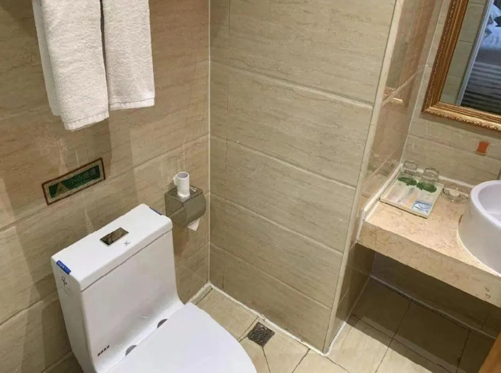 Vienna Hotel Anhui Bozhou Lixin Yuanli Plaza