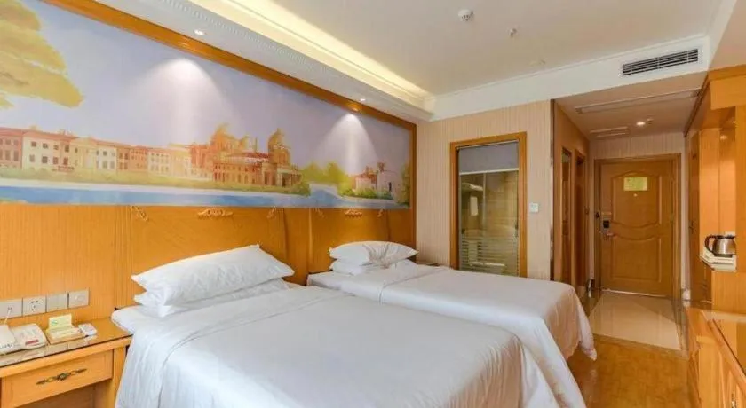 Bed in Vienna Hotel Anhui Bozhou Lixin Yuanli Plaza
