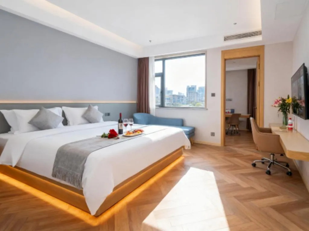 Bed in Vienna Hotel Guangdong Foshan West Station Airport Luocun