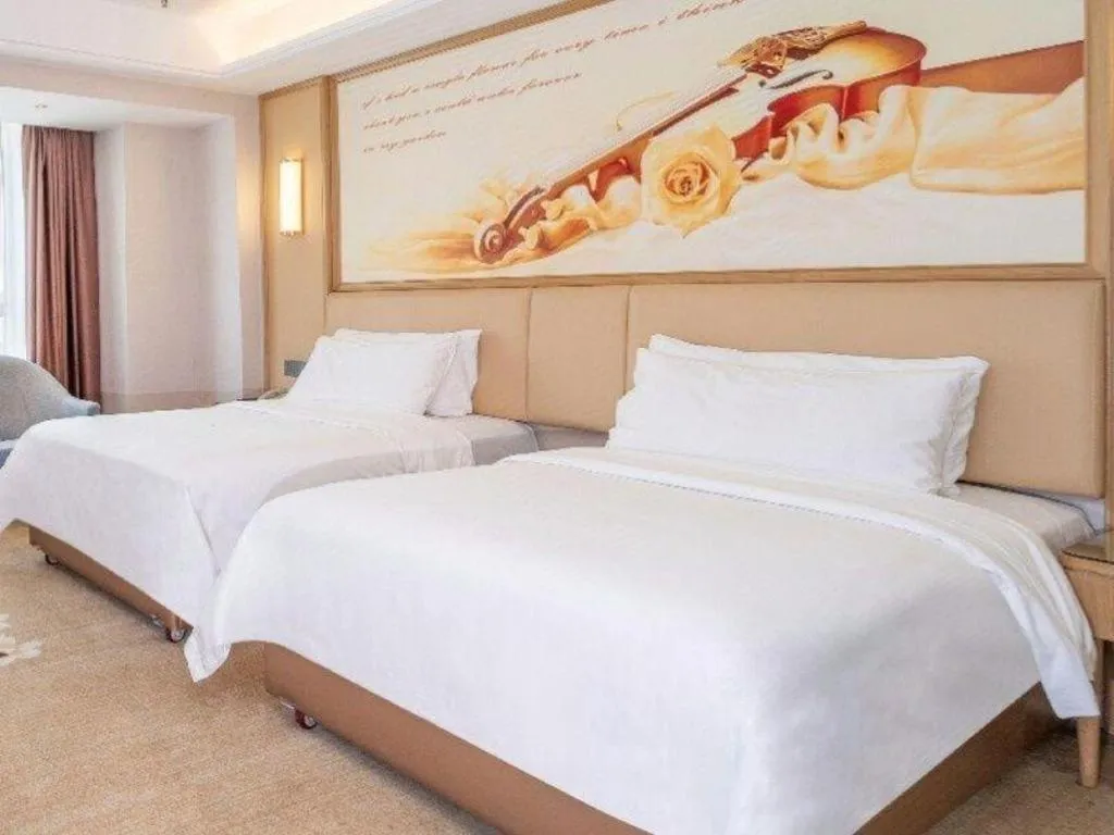 Bed in Vienna Hotel Guangdong Foshan West Station Airport Luocun