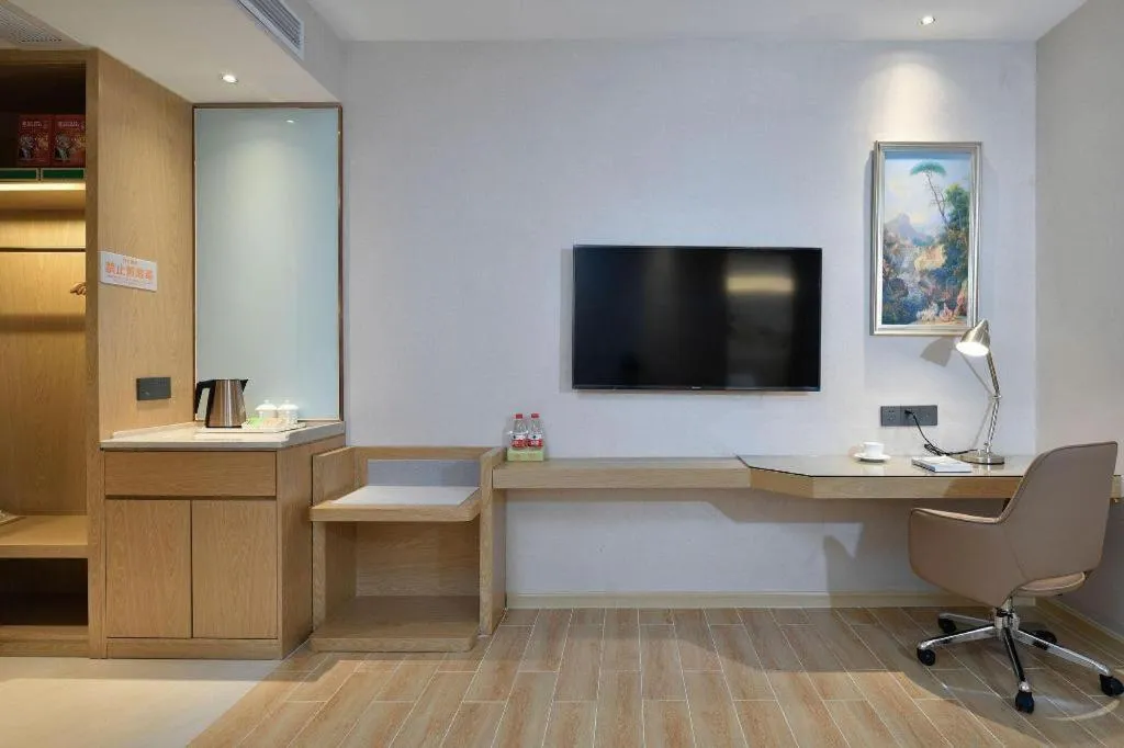 Vienna Hotel Guangdong Foshan West Station Airport Luocun