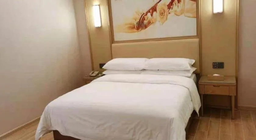 Bed in Vienna Hotel Guangdong Foshan West Station Airport Luocun