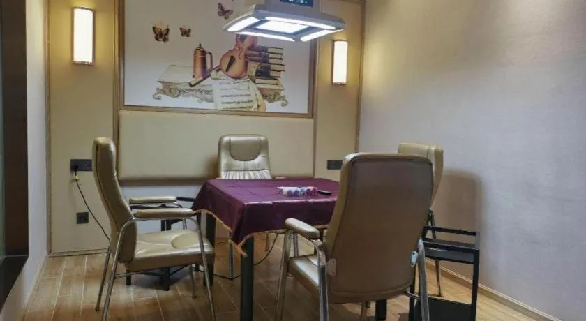 Vienna Hotel Guangdong Foshan West Station Airport Luocun