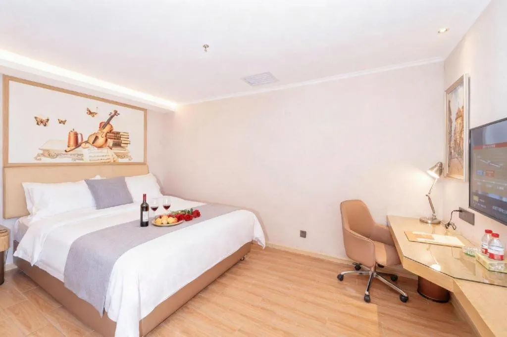 Bed in Vienna Hotel Guangdong Foshan West Station Airport Luocun
