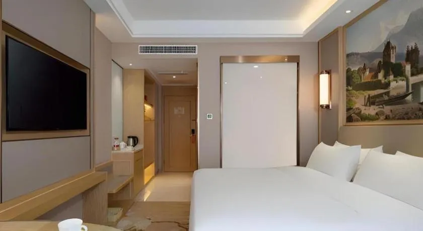 Bed in Vienna Hotel Yunnan Dali Erhai Lake