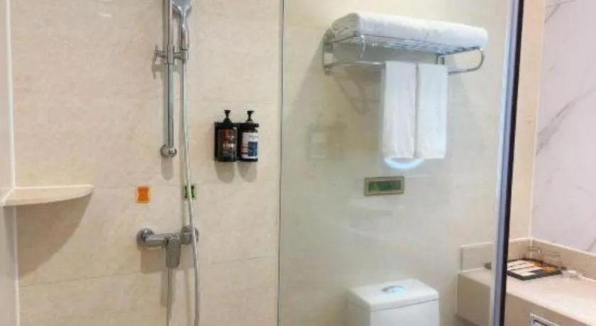 Vienna Hotel Ganzhou Economic Development Zone 1st Hospital West High-Speed Railway Station