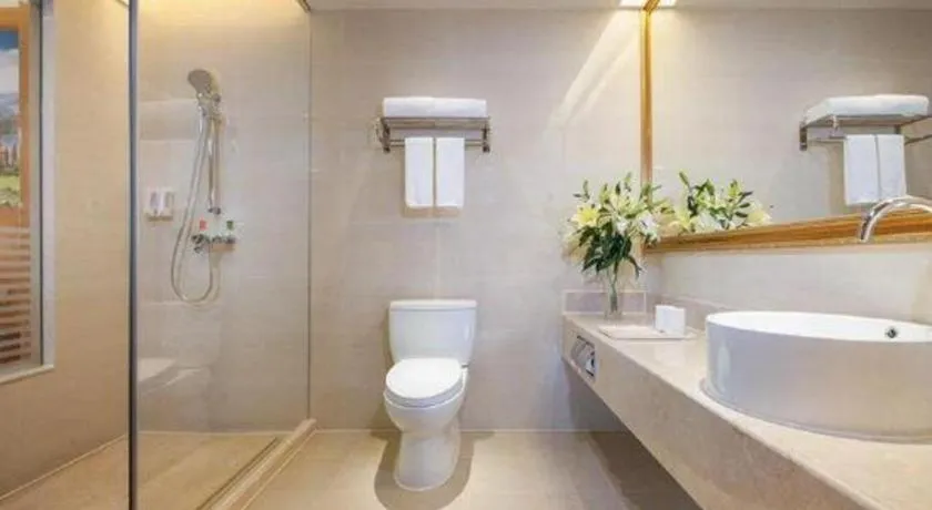 Vienna Hotel Ganzhou Economic Development Zone 1st Hospital West High-Speed Railway Station