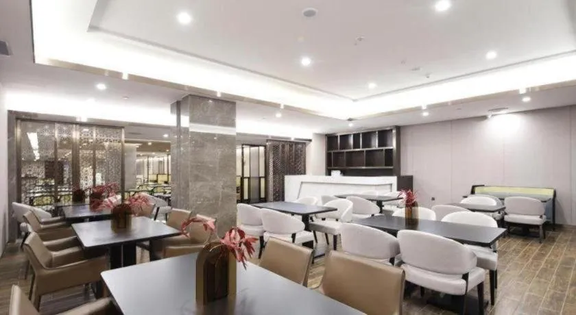 Bed in Venus Royal Hotel Ordos Yijinhuoluo Banner Olympic