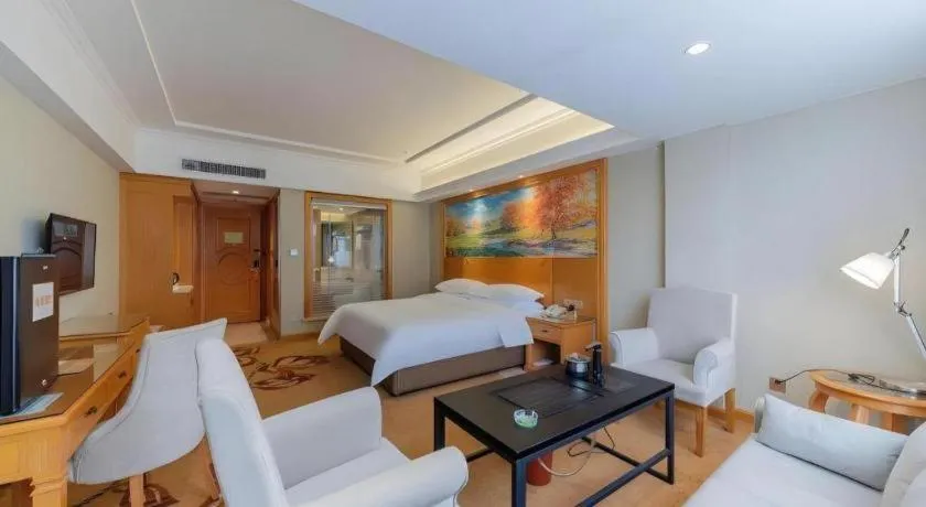 Bed in Vienna Hotel Guangdong Shaoguan Renhua Danxiashan County Center